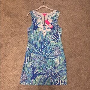 Lilly Pulitzer Blue and White Sleeveless Sheath Mini Dress